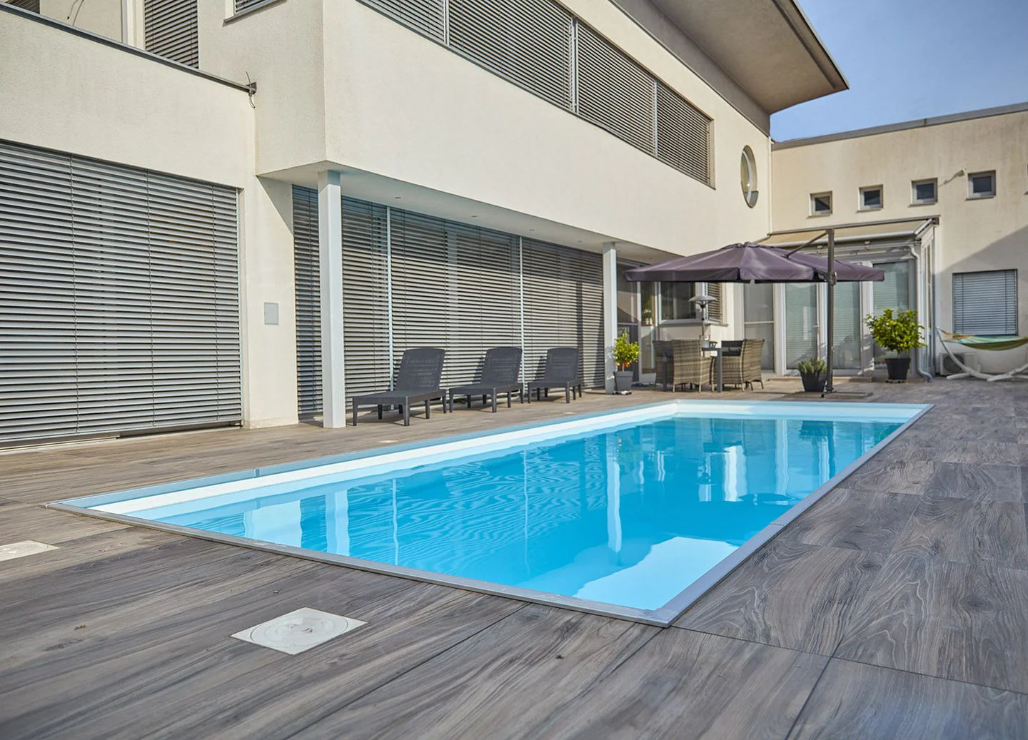 Sarkos Medence